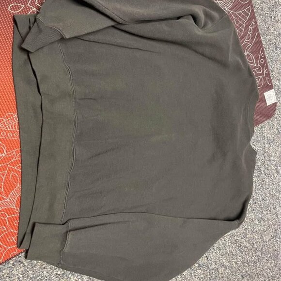 VINTAGE HAVANA women’s Graphic Star NYLA Embroidered Fleece Sweatshirt size L - Picture 4 of 4